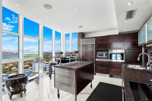 6000 Indian Creek Dr PH25C-3, Miami Beach, FL 33140