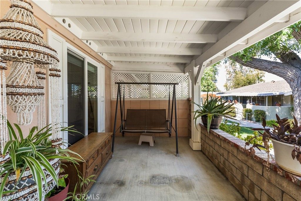 19229 Avenue Of The Oaks A, Newhall, CA 91321 — photo 5