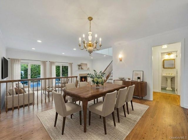 162 Southgate Circle, Massapequa Park, NY 11762