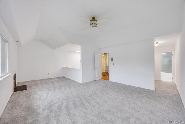 162 Southgate Circle, Massapequa Park, NY 11762