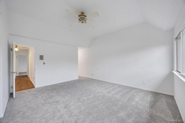 162 Southgate Circle, Massapequa Park, NY 11762
