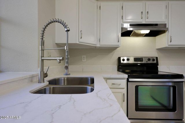 5704 E Aire Libre Avenue Unit 1217, Scottsdale, AZ 85254