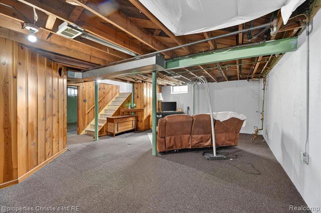 13522 Netherwood Street, Southgate, MI 48195