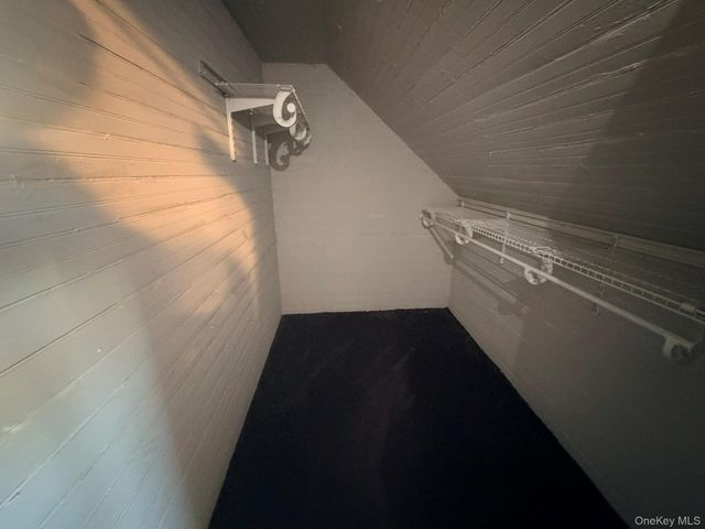 1924 Commonwealth Avenue, Merrick, NY 11566