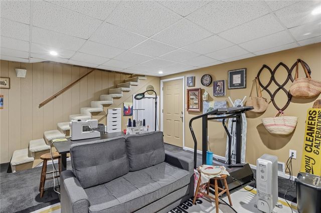 1634 Perry Highway, Portersville Boro, PA 16051