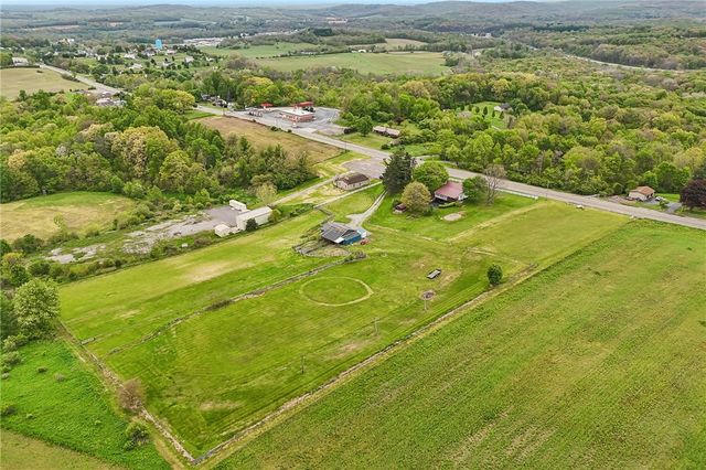 1634 Perry Highway, Portersville Boro, PA 16051