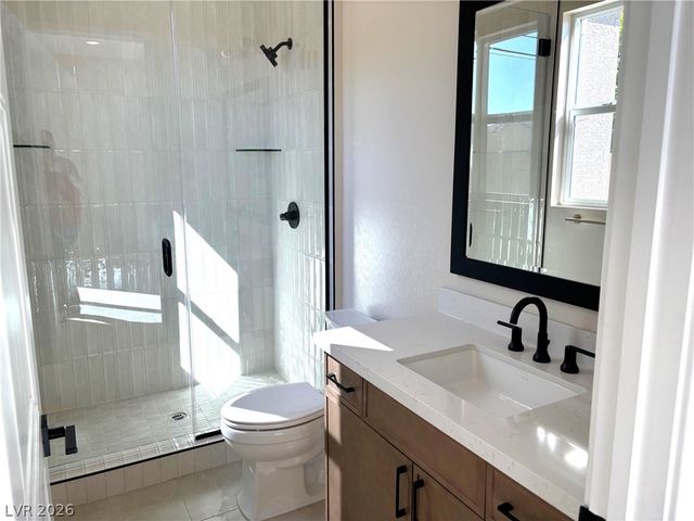 7235 Golden Rock Court, Las Vegas, NV 89131