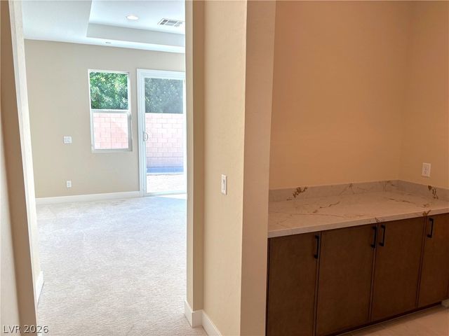 7235 Golden Rock Court, Las Vegas, NV 89131