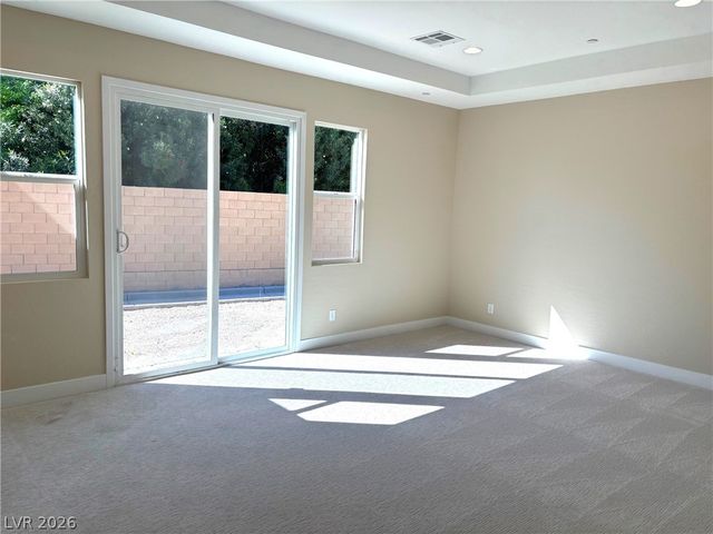 7235 Golden Rock Court, Las Vegas, NV 89131