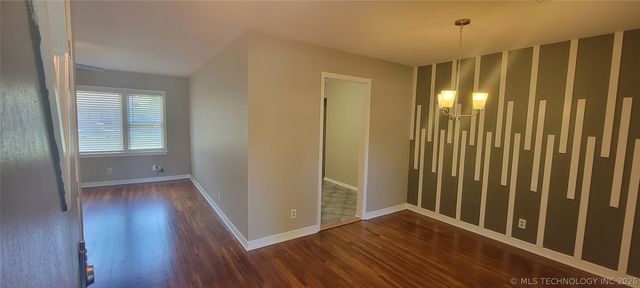 1122 E 48th Place, Tulsa, OK 74105