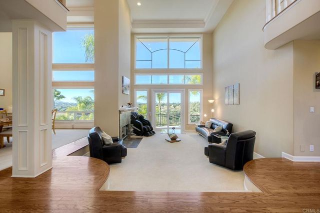 2471 Canyon Creek Road, Escondido, CA 92025