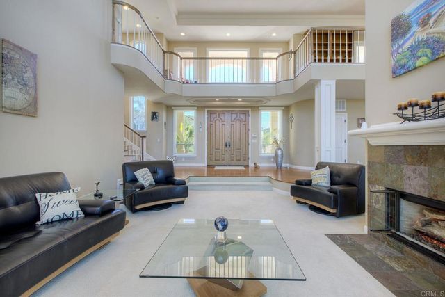 2471 Canyon Creek Road, Escondido, CA 92025