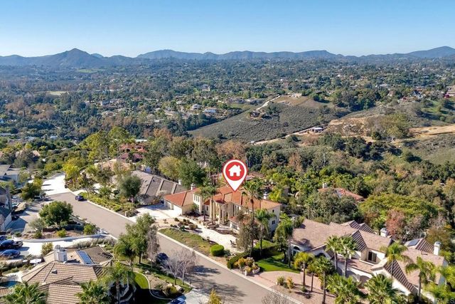 2471 Canyon Creek Road, Escondido, CA 92025