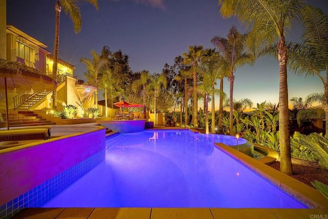 2471 Canyon Creek Road, Escondido, CA 92025