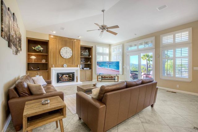 2471 Canyon Creek Road, Escondido, CA 92025