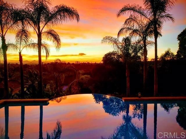 2471 Canyon Creek Road, Escondido, CA 92025