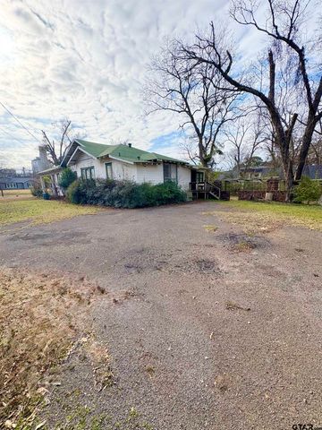 305 QUITMAN, Pittsburg, TX 75686