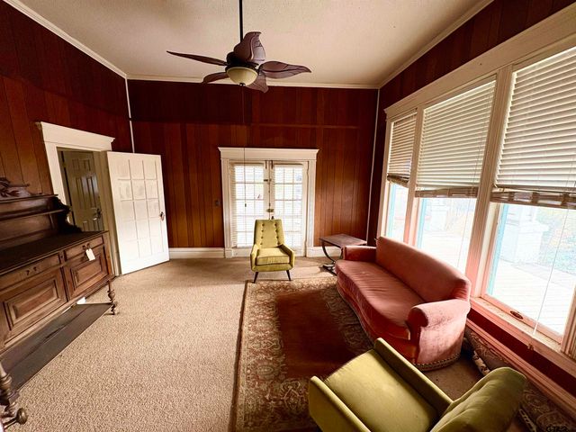 305 QUITMAN, Pittsburg, TX 75686