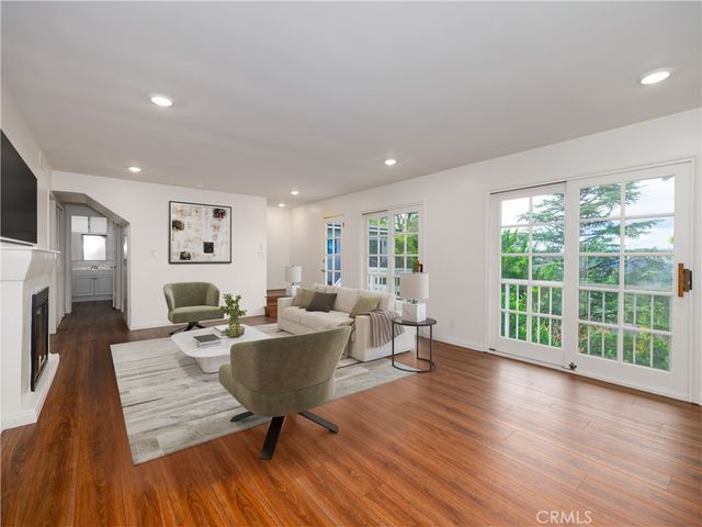 5107 Cerrillos, Woodland Hills, CA 91364