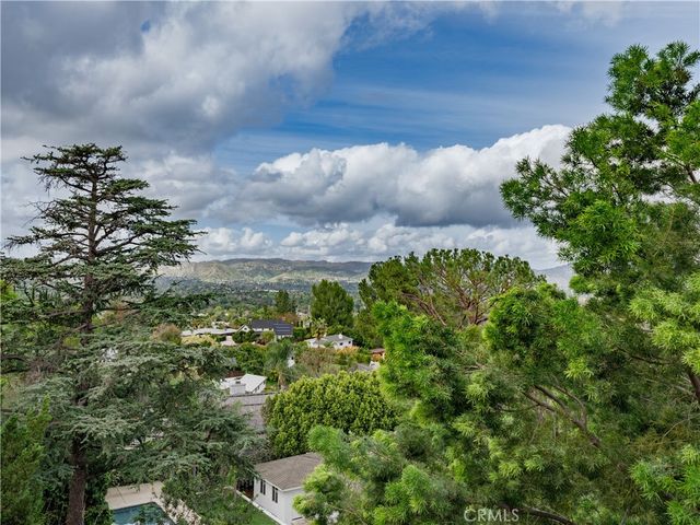 5107 Cerrillos, Woodland Hills, CA 91364