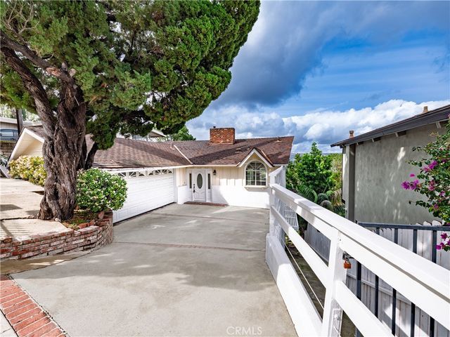 5107 Cerrillos, Woodland Hills, CA 91364