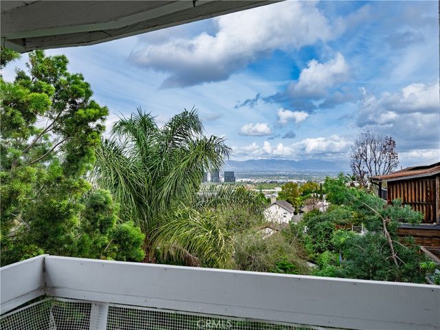 5107 Cerrillos, Woodland Hills, CA 91364