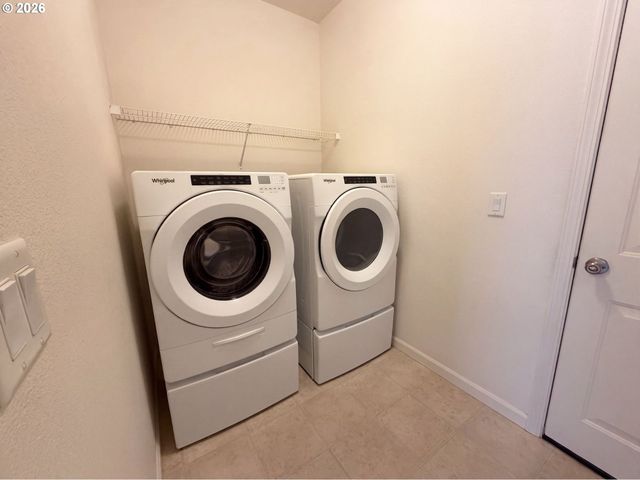3468 Se SILVER FOX Ave, Hillsboro, OR 97123