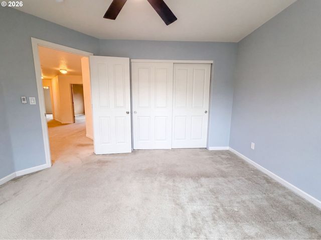 3468 Se SILVER FOX Ave, Hillsboro, OR 97123