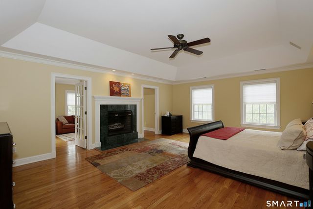30 Whipstick Road, Ridgefield, CT 06877