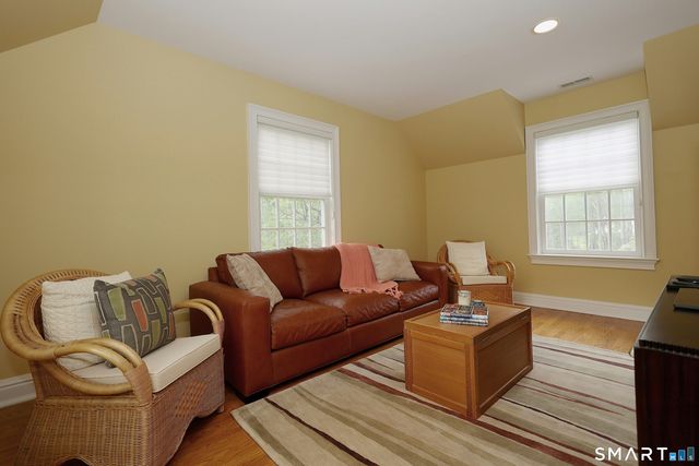 30 Whipstick Road, Ridgefield, CT 06877