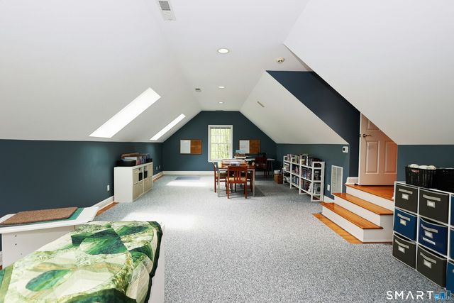 30 Whipstick Road, Ridgefield, CT 06877