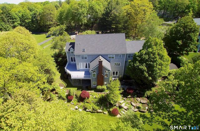 30 Whipstick Road, Ridgefield, CT 06877