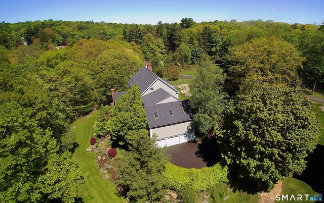 30 Whipstick Road, Ridgefield, CT 06877