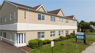 2558 Whitney Avenue, Hamden, CT 06518