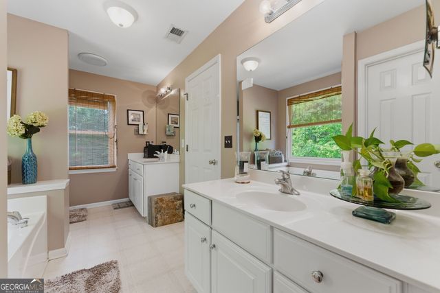 1210 Windbrooke Drive, Powder Springs, GA 30127