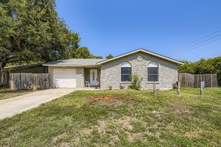 1523 Rambler Road, Arlington, TX 76014