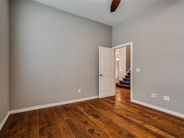 8204 NW 68th Place, Oklahoma City, OK 73132