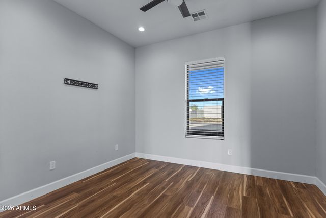 1206 N 102nd Way, Mesa, AZ 85207