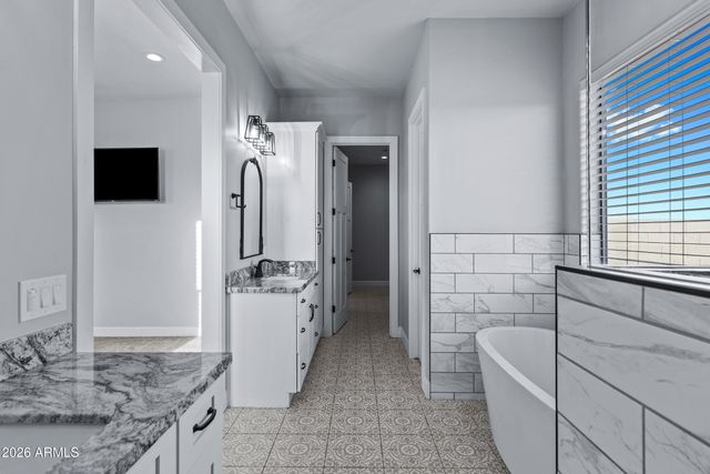 1206 N 102nd Way, Mesa, AZ 85207