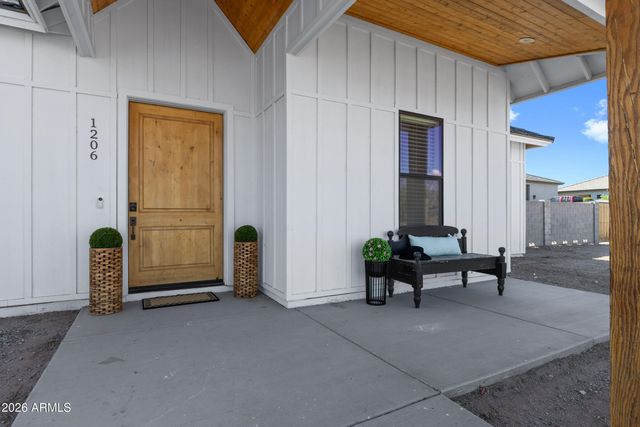 1206 N 102nd Way, Mesa, AZ 85207