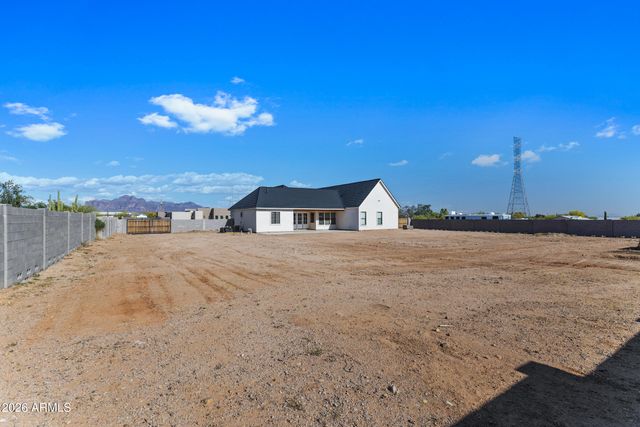 1206 N 102nd Way, Mesa, AZ 85207