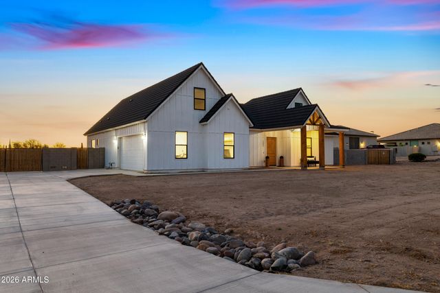 1206 N 102nd Way, Mesa, AZ 85207