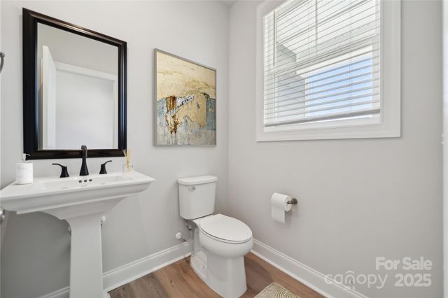 204 Balboa Street, Matthews, NC 28104