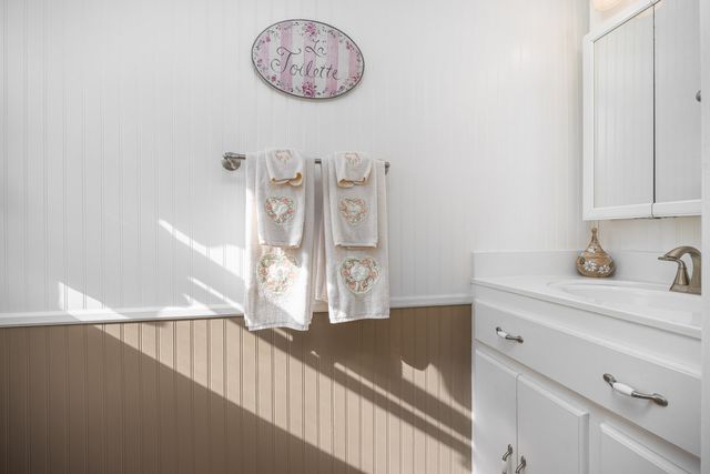 4205 Edwards Ave, Nashville, TN 37216