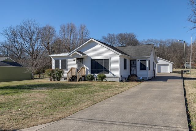 4205 Edwards Ave, Nashville, TN 37216