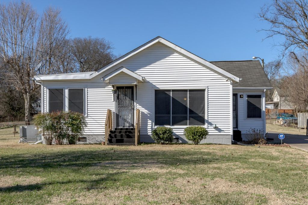 4205 Edwards Ave, Nashville, TN 37216