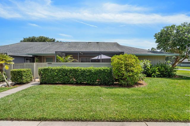 3981 NW Cinnamon Tree Circle, Jensen Beach, FL 34957