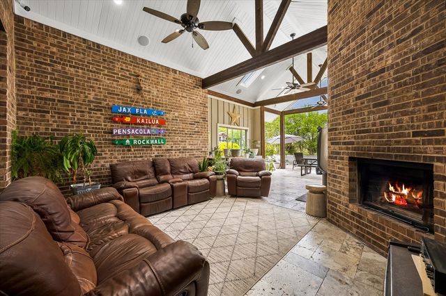 420 Silver Spur Trail, Rockwall, TX 75032