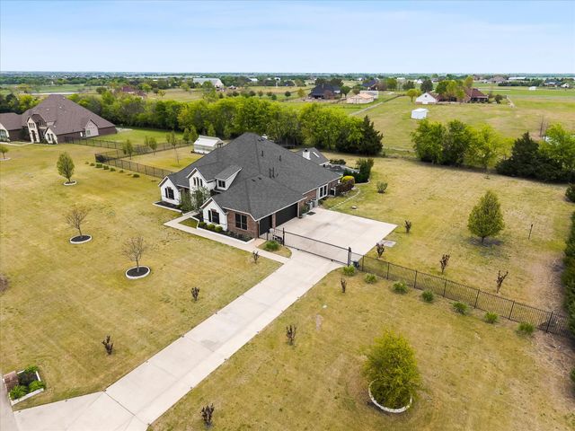 420 Silver Spur Trail, Rockwall, TX 75032