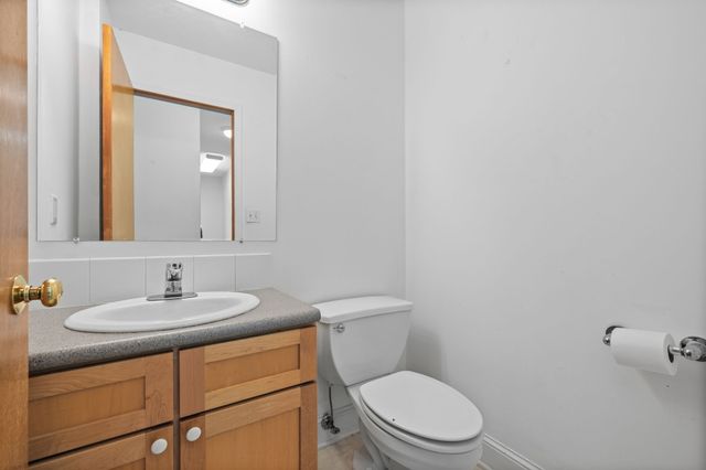 1006 NE 24th Court, Ankeny, IA 50021